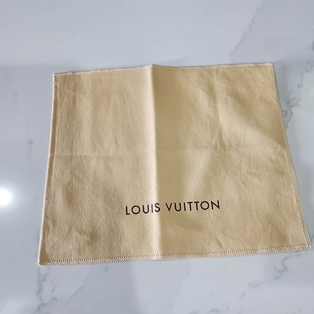 Louis Vuitton Duster bag